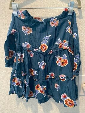 Bundle of 2 baby dresses